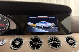 met. hopea Mercedes-Benz E 2017 kuva 23.
