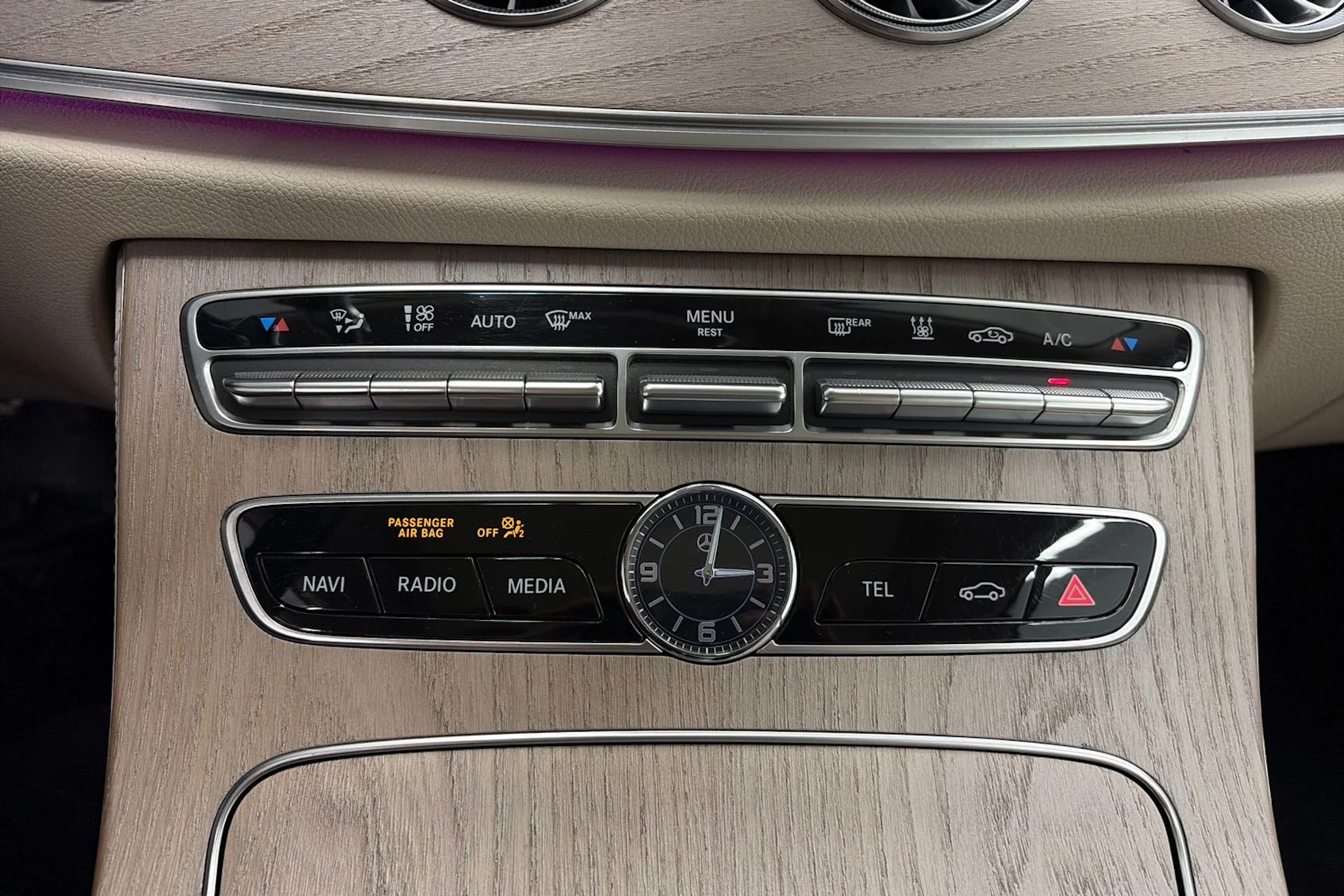 met. hopea Mercedes-Benz E 2017 kuva 29.