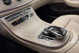 met. hopea Mercedes-Benz E 2017 kuva 30.