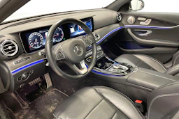 Valkoinen Mercedes-Benz E 2017 kuva 3.