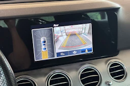 harmaa Mercedes-Benz E 2017 kuva 9.