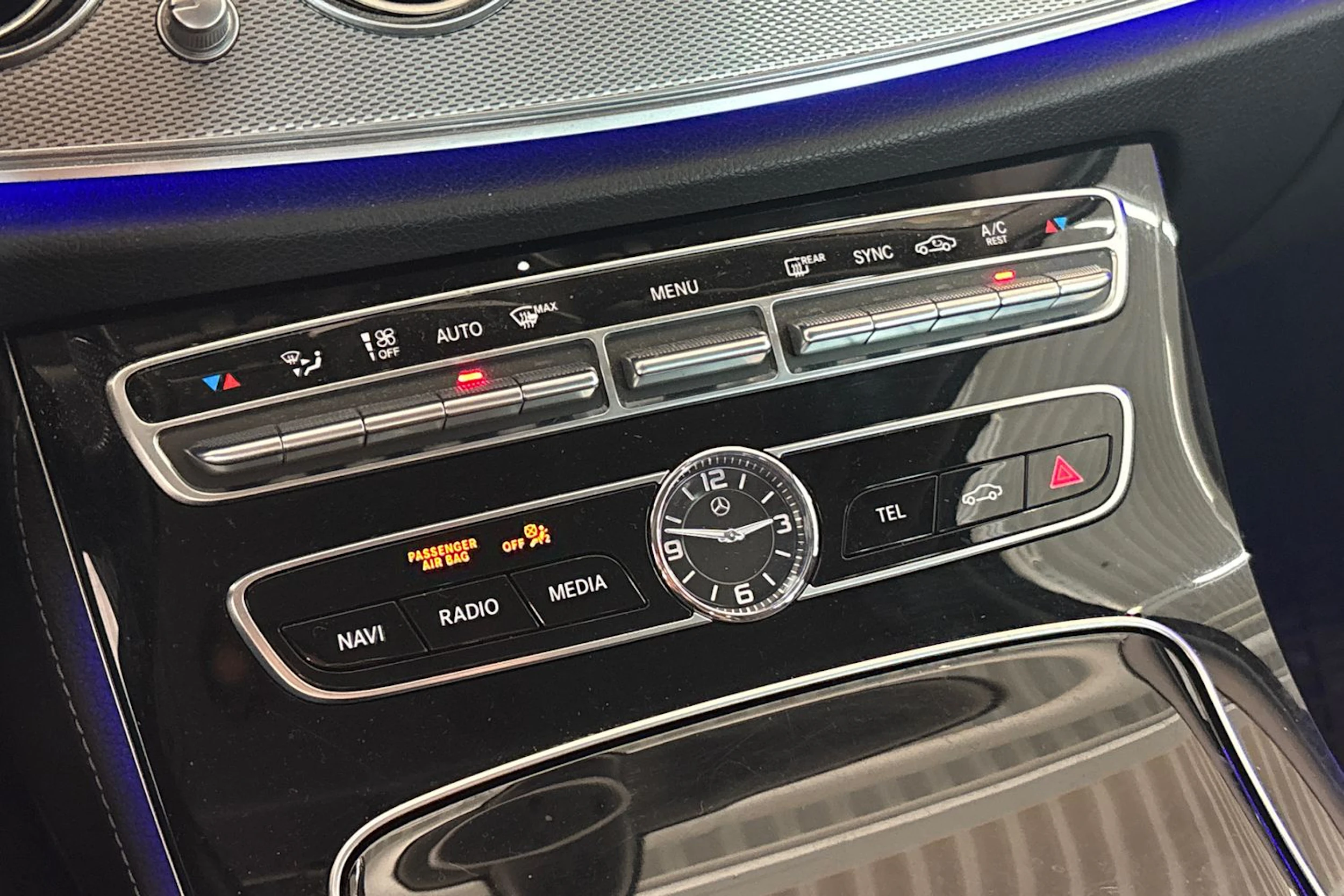 harmaa Mercedes-Benz E 2017 kuva 10.