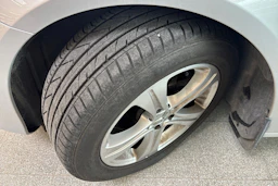harmaa Mercedes-Benz E 2017 kuva 12.