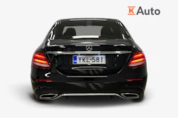 musta Mercedes-Benz E 2017 kuva 3.