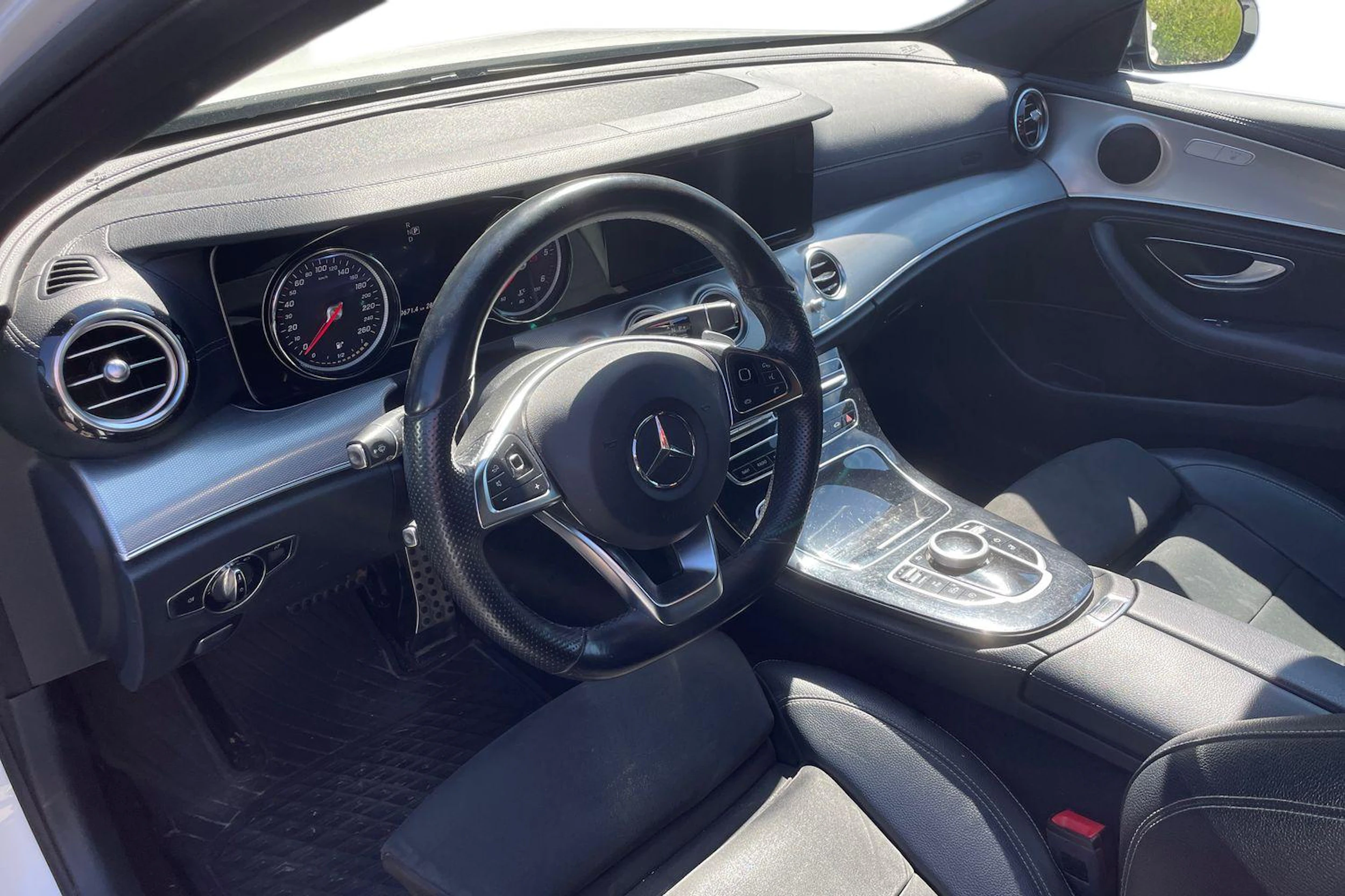 valkoinen Mercedes-Benz E 2017 kuva 3.