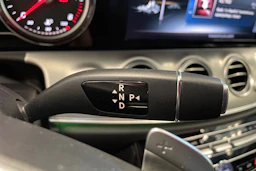 valkoinen Mercedes-Benz E 2017 kuva 15.