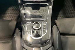 valkoinen Mercedes-Benz E 2017 kuva 25.