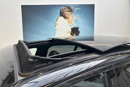 musta Mercedes-Benz E 2018 kuva 11.