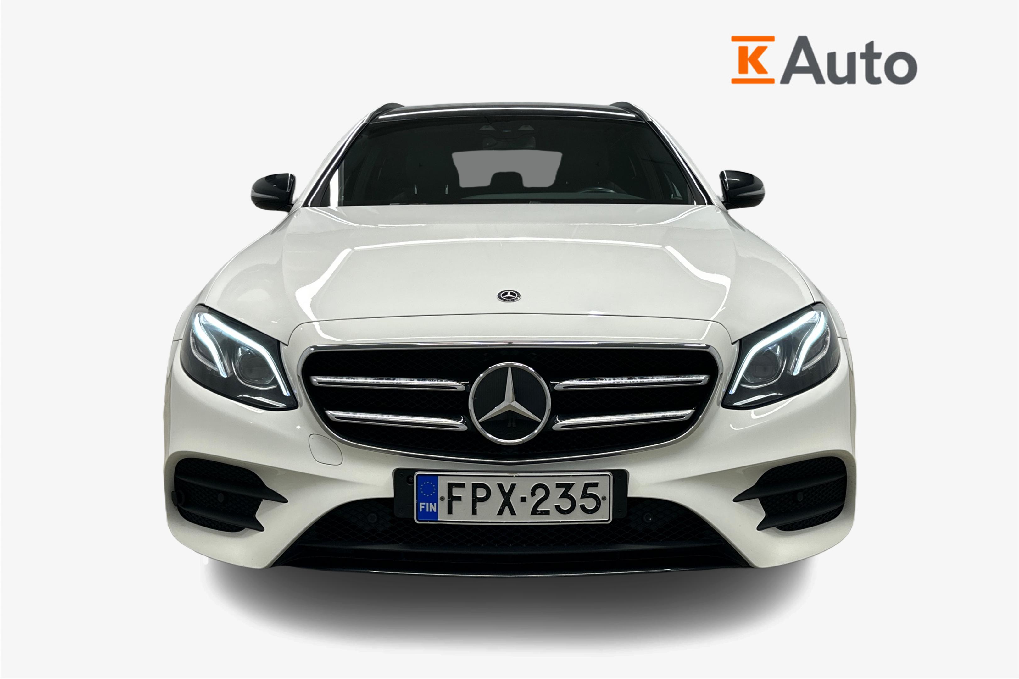 Mercedes-Benz E 2018, photo 4/31