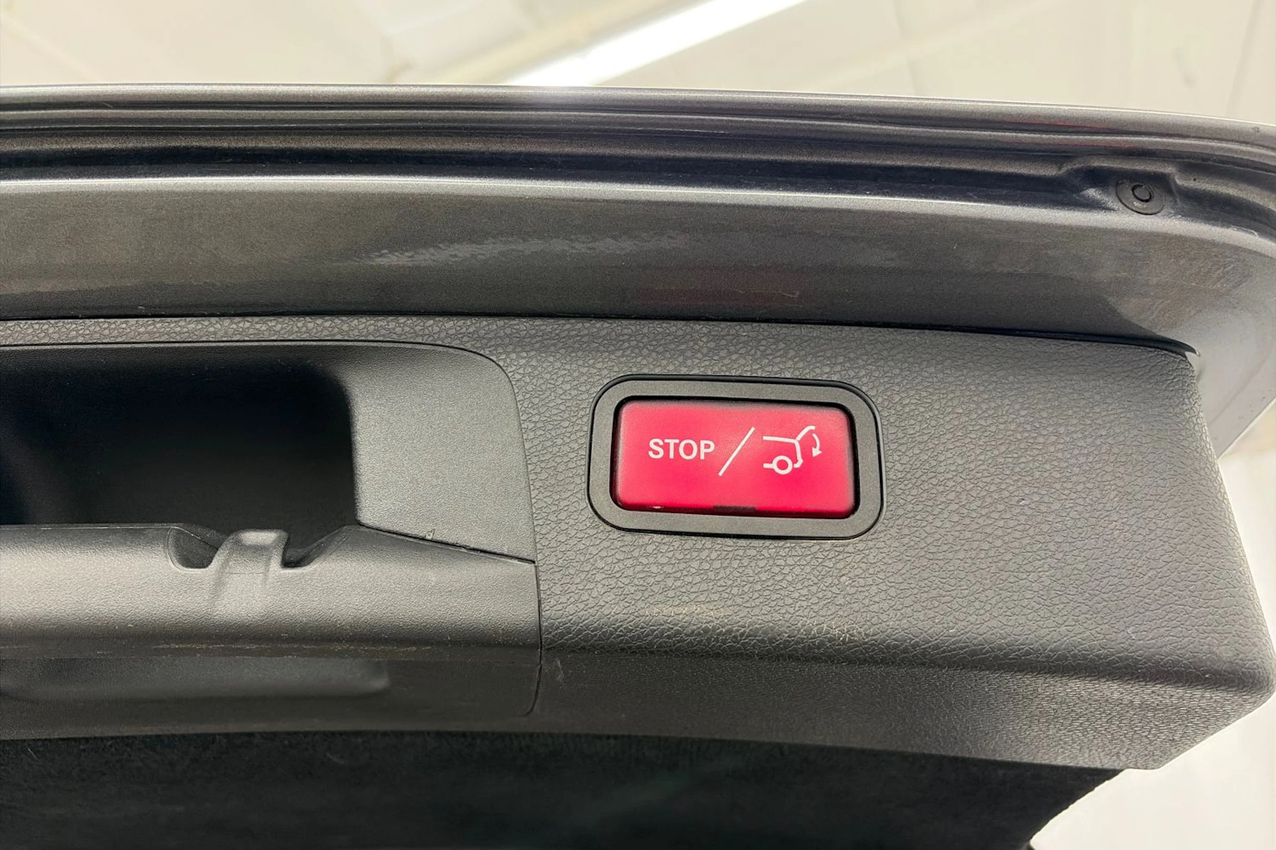 harmaa Mercedes-Benz E 2018 kuva 12.