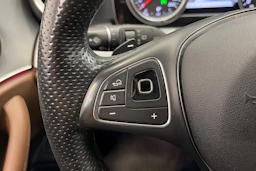harmaa Mercedes-Benz E 2018 kuva 17.