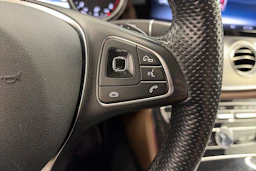 harmaa Mercedes-Benz E 2018 kuva 18.