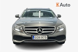 harmaa Mercedes-Benz E 2018 kuva 2.