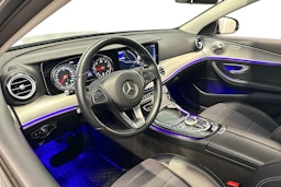 harmaa Mercedes-Benz E 2018 kuva 7.