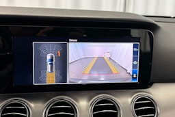 harmaa Mercedes-Benz E 2018 kuva 19.