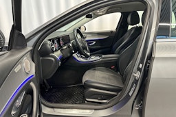 harmaa Mercedes-Benz E 2018 kuva 20.