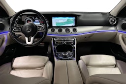 musta Mercedes-Benz E 2018 kuva 9.