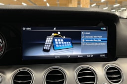 musta Mercedes-Benz E 2018 kuva 19.