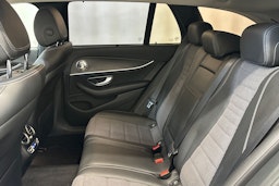 musta Mercedes-Benz E 2018 kuva 13.