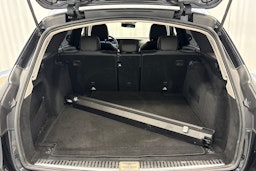musta Mercedes-Benz E 2018 kuva 14.