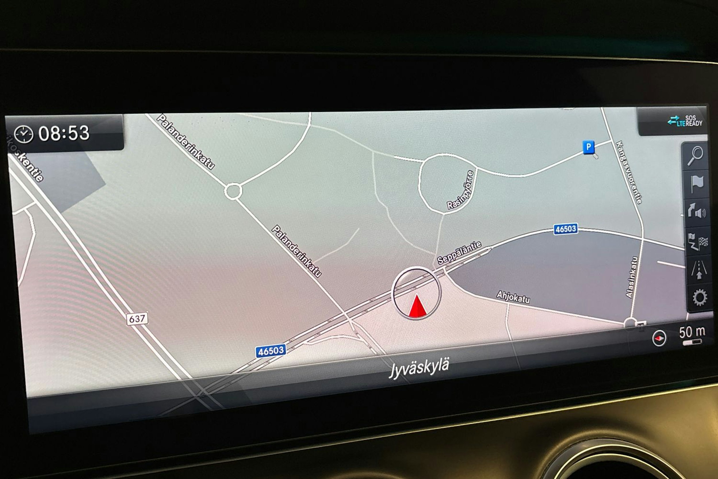 musta Mercedes-Benz E 2018 kuva 24.