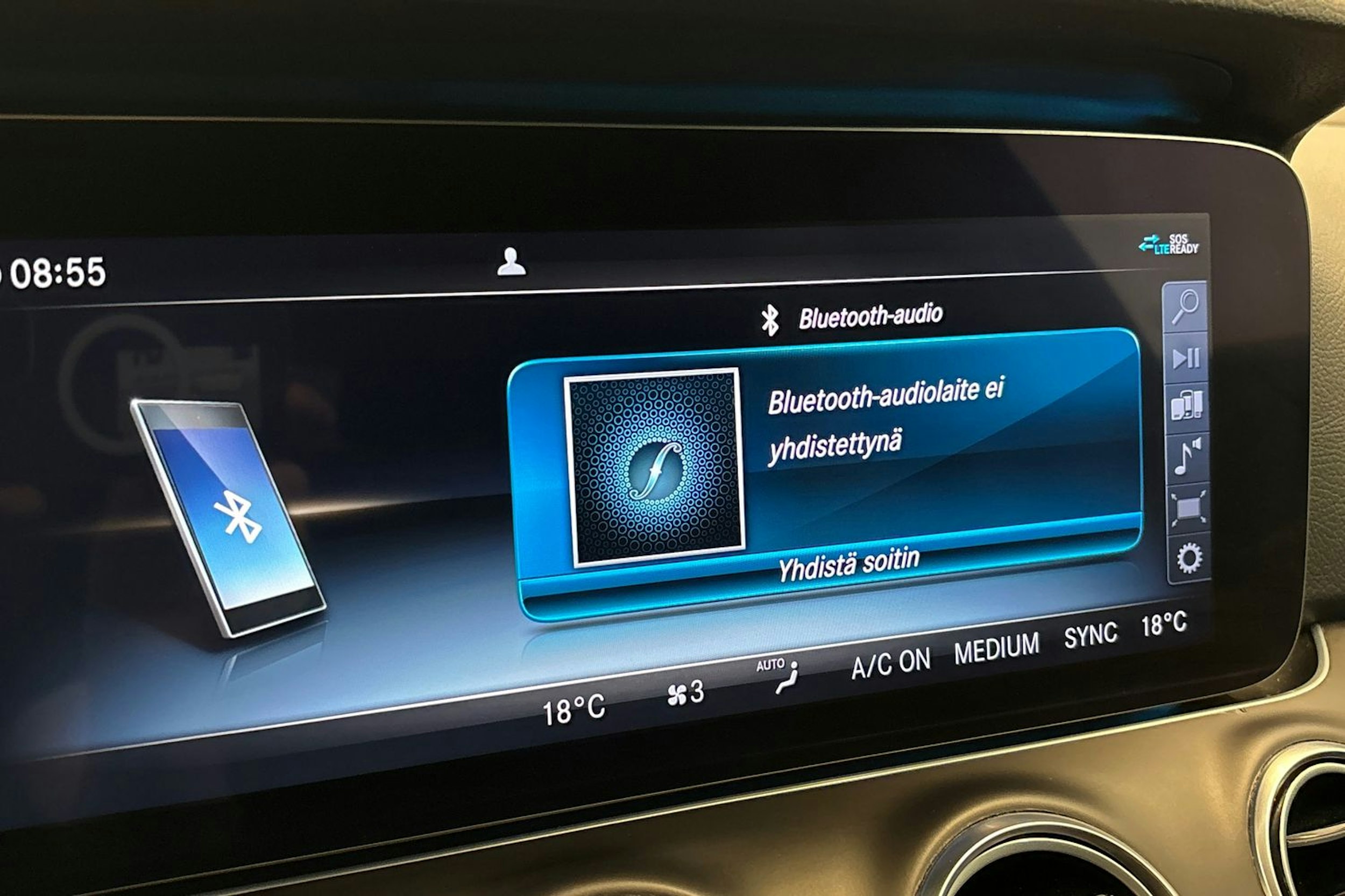 musta Mercedes-Benz E 2018 kuva 31.