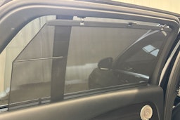 musta Mercedes-Benz E 2018 kuva 42.