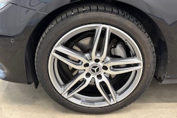 musta Mercedes-Benz E 2018 kuva 44.