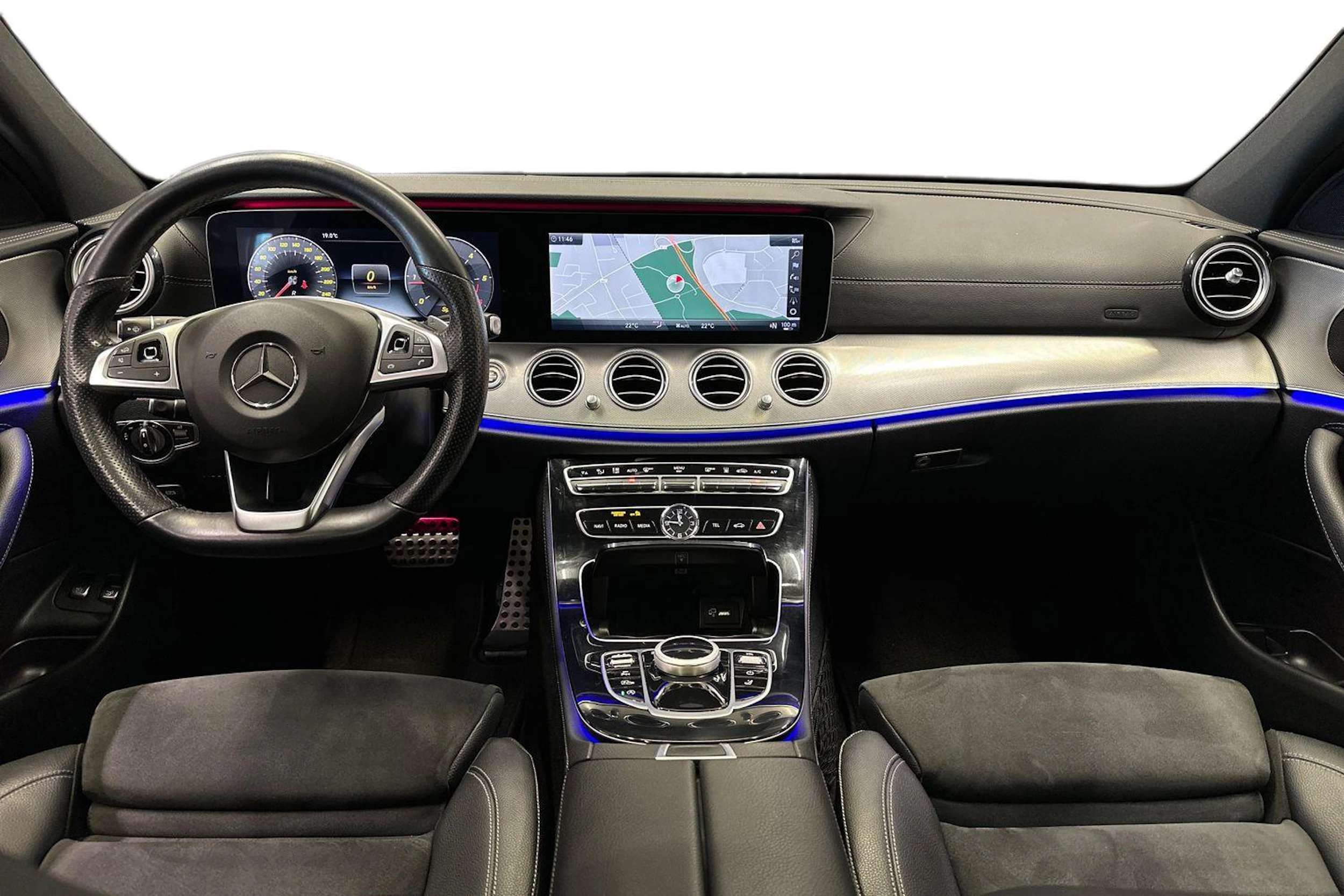 harmaa Mercedes-Benz E 2018 kuva 7.