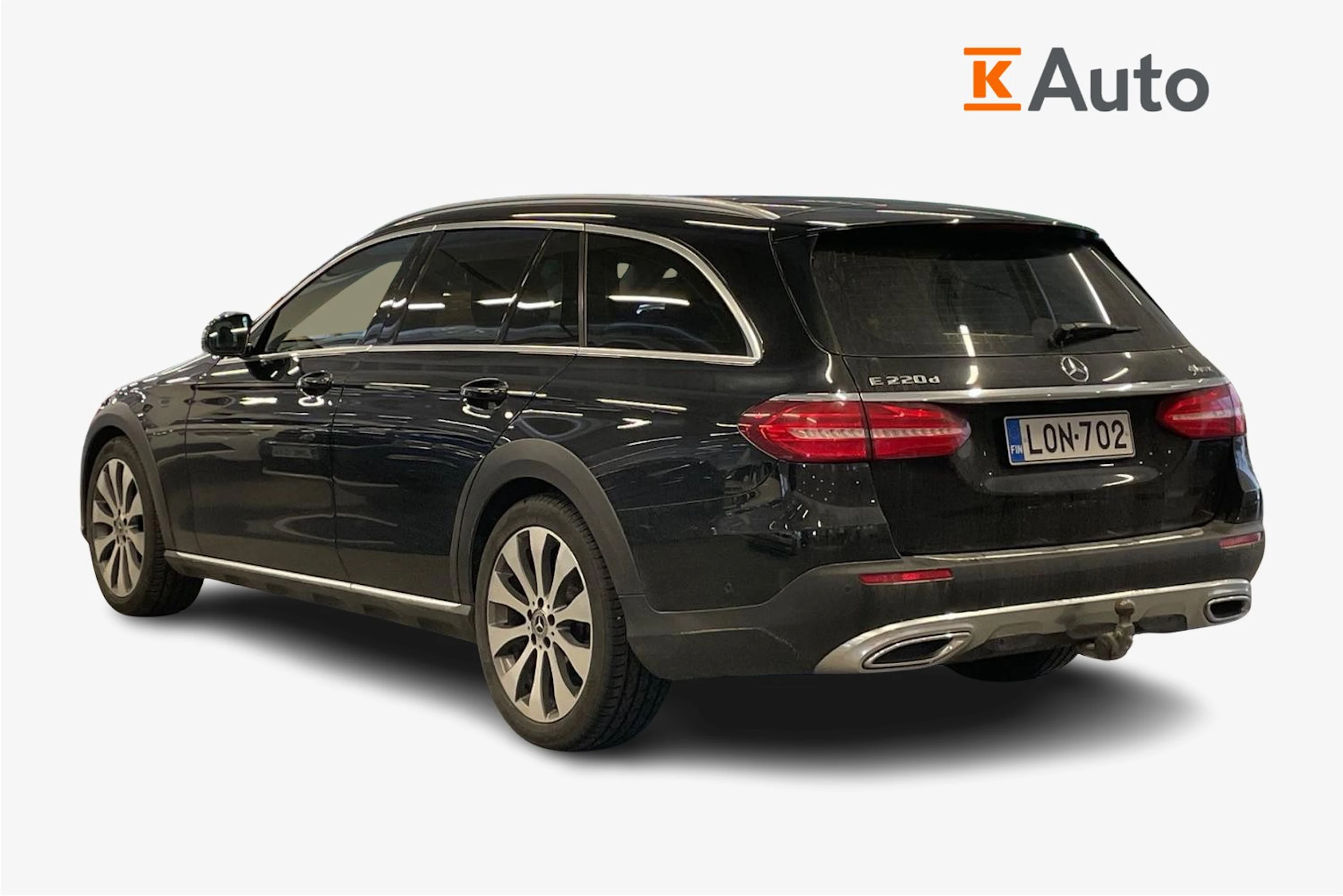 Musta Mercedes-Benz E 2018 kuva 2.