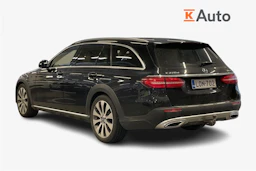 Musta Mercedes-Benz E 2018 kuva 2.