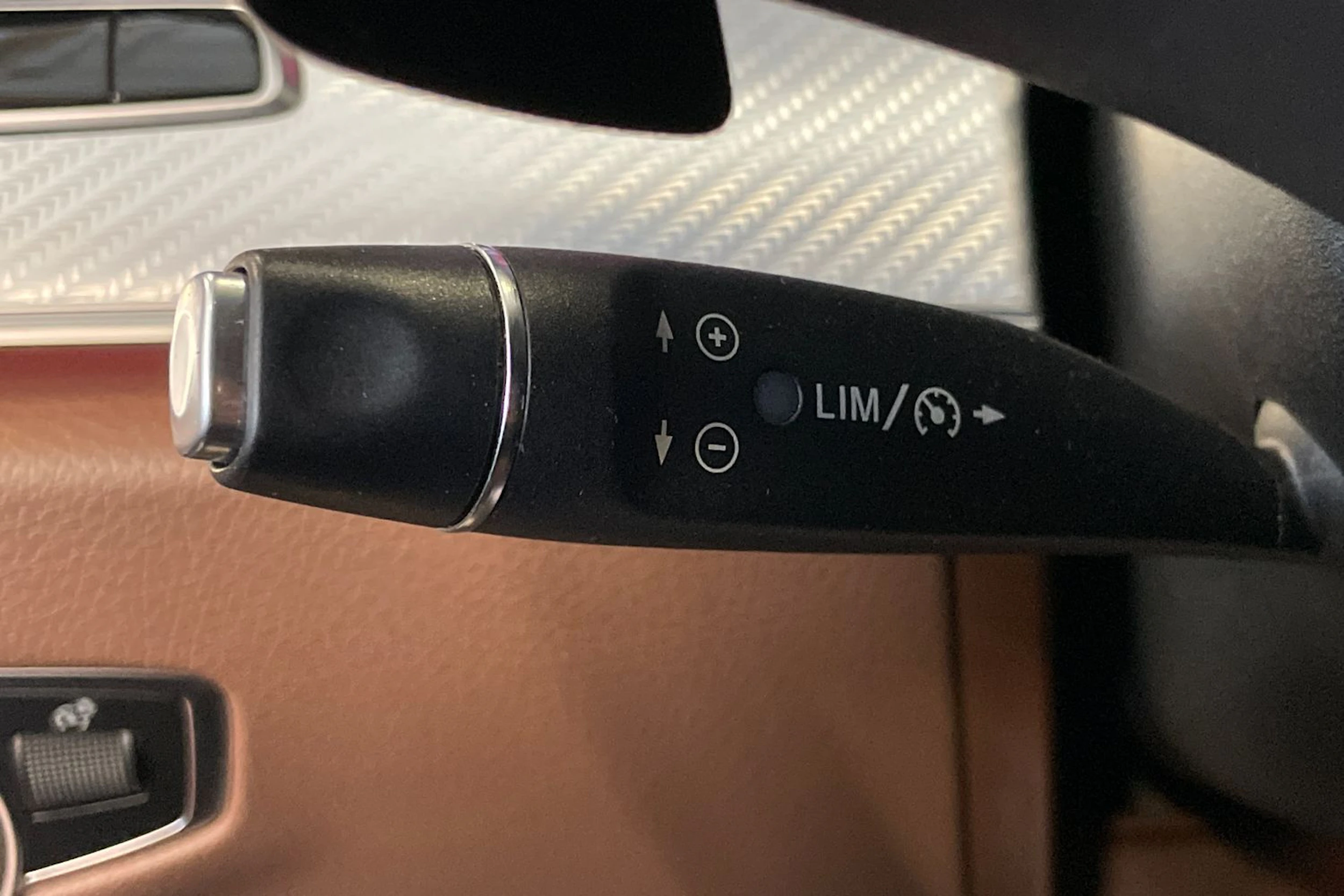 Musta Mercedes-Benz E 2018 kuva 16.