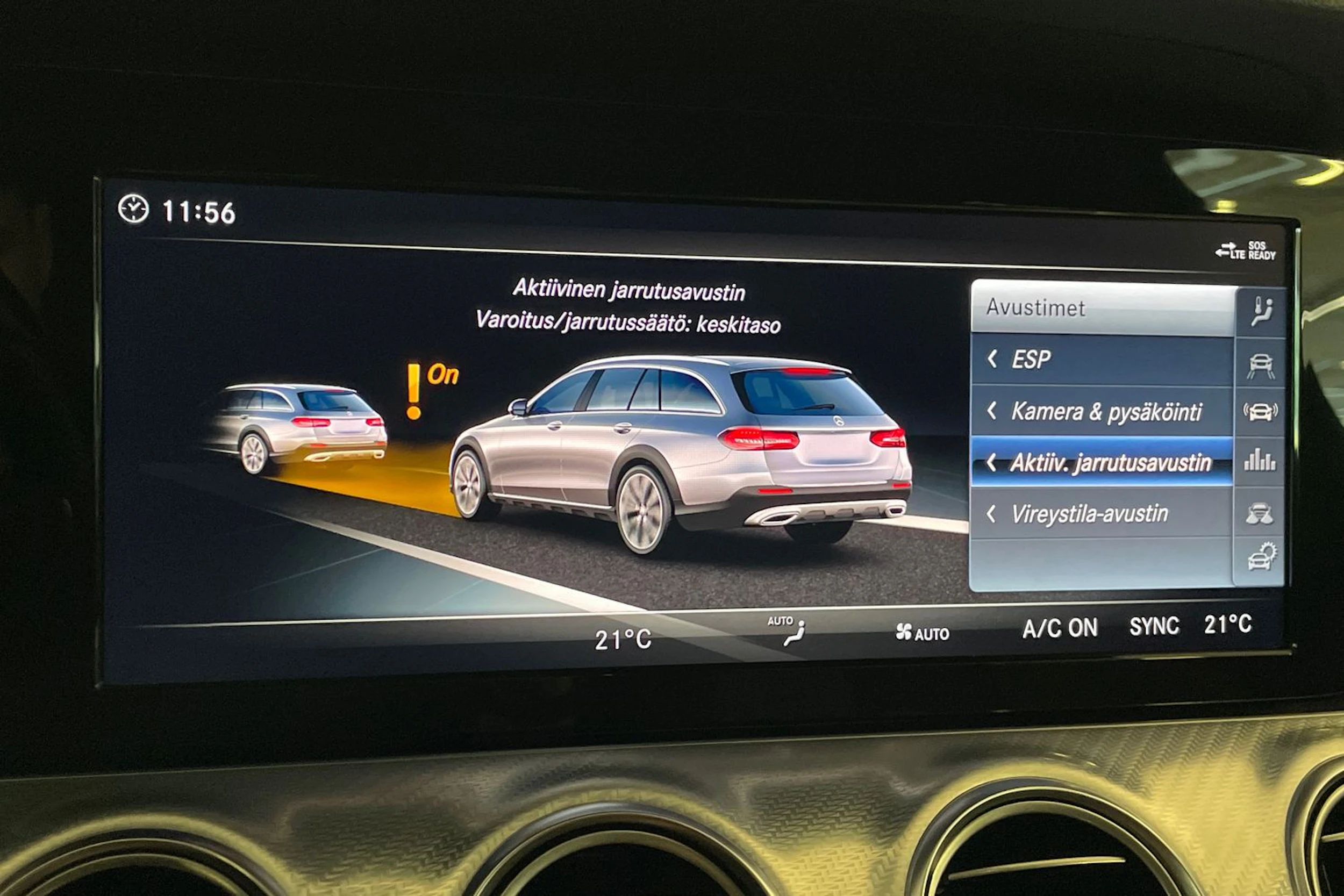 Musta Mercedes-Benz E 2018 kuva 22.