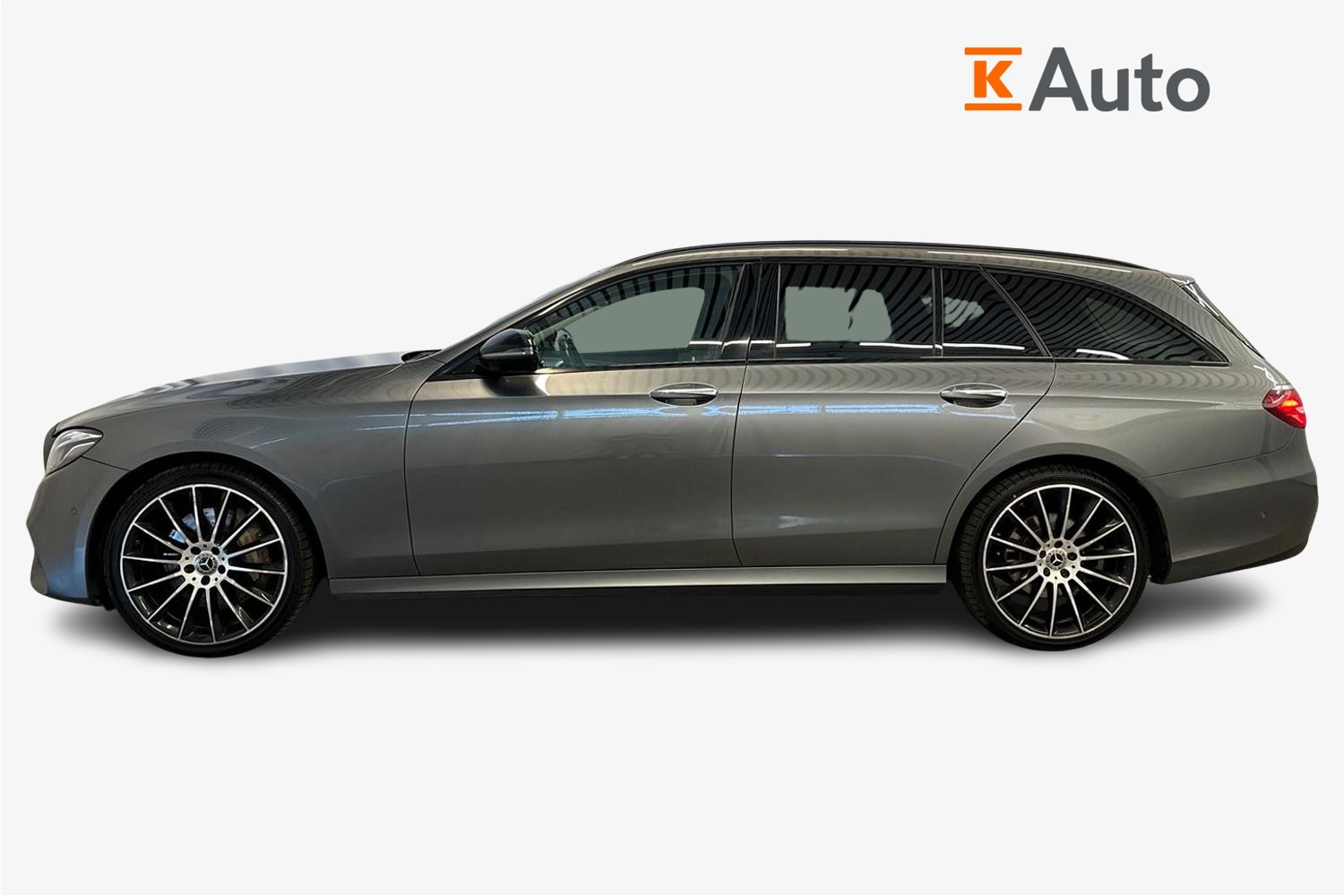 Mercedes-Benz E 2018, photo 5/31
