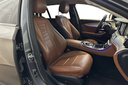 harmaa Mercedes-Benz E 2018 kuva 11.