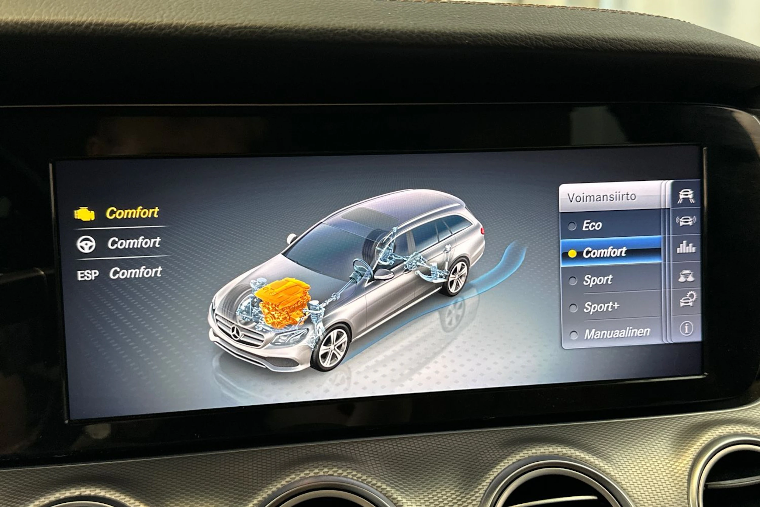 harmaa Mercedes-Benz E 2018 kuva 26.