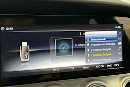 harmaa Mercedes-Benz E 2018 kuva 27.