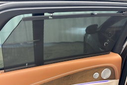 ruskea (beige) Mercedes-Benz E 2018 kuva 35.