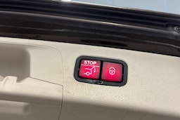 ruskea (beige) Mercedes-Benz E 2018 kuva 36.