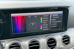 Valkoinen Mercedes-Benz E 2018 kuva 20.