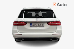 musta Mercedes-Benz E 2018 kuva 3.
