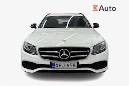 musta Mercedes-Benz E 2018 kuva 4.