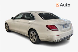 Valkoinen Mercedes-Benz E 2018 kuva 2.