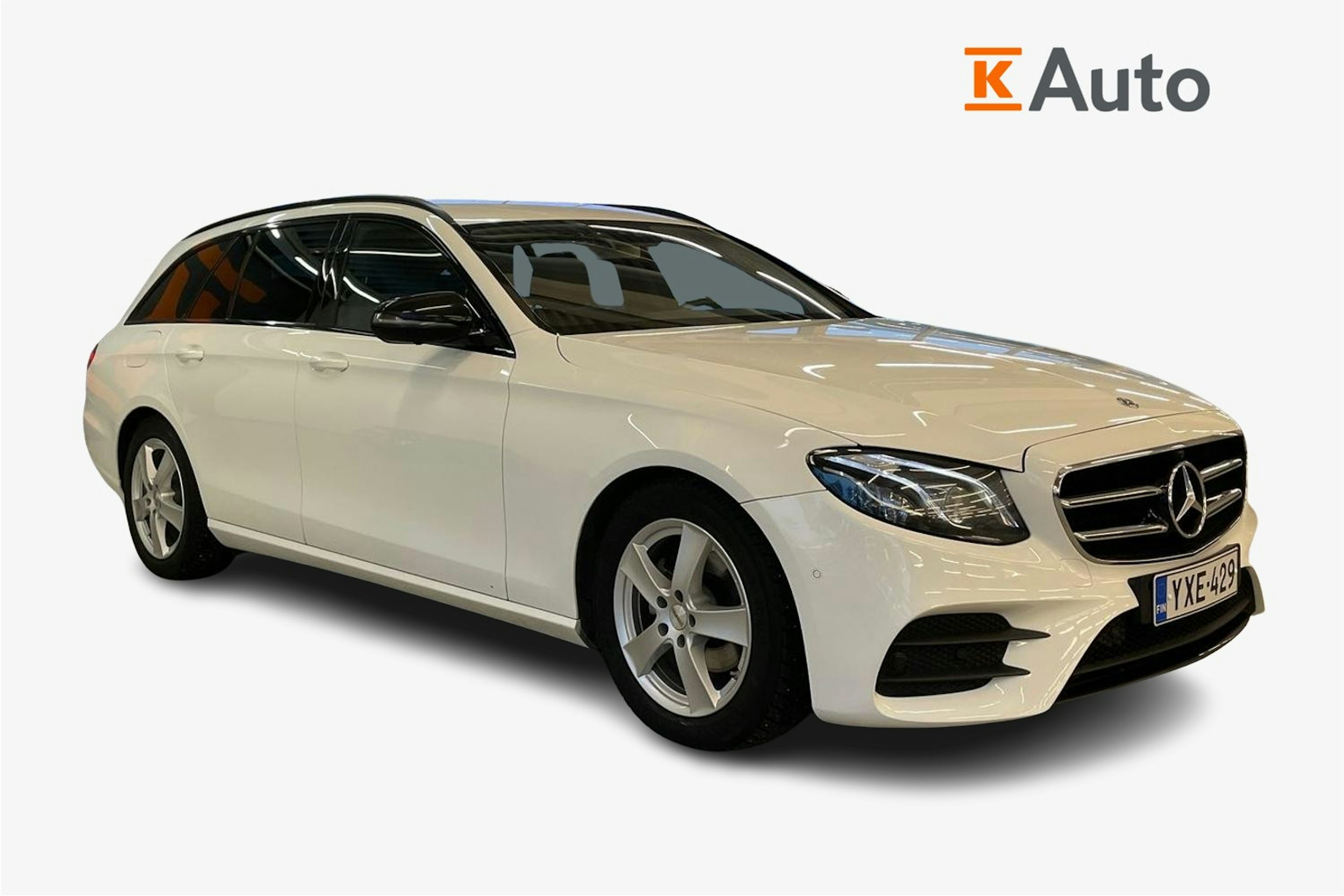 valkoinen Mercedes-Benz E 2018 kuva 1.