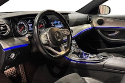 musta Mercedes-Benz E 2019 kuva 7.