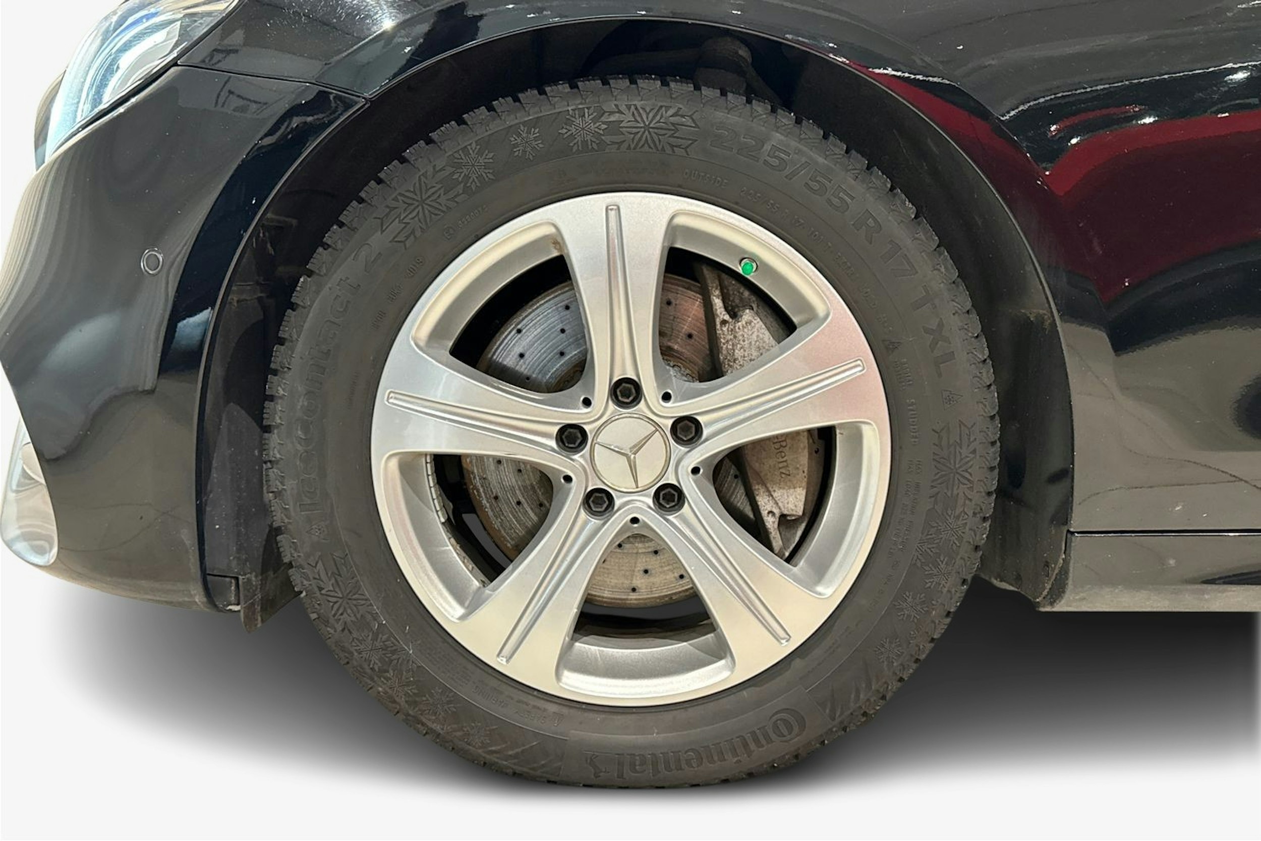 musta Mercedes-Benz E 2019 kuva 11.