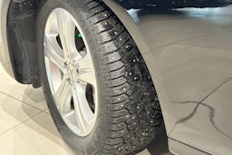 musta Mercedes-Benz E 2019 kuva 13.