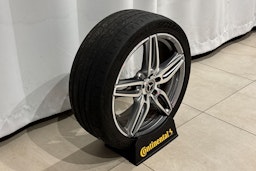 musta Mercedes-Benz E 2019 kuva 14.