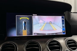 musta Mercedes-Benz E 2019 kuva 18.