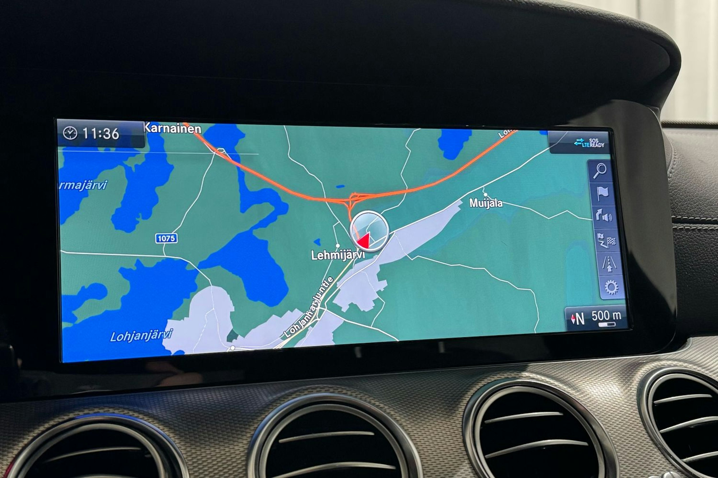 musta Mercedes-Benz E 2019 kuva 20.